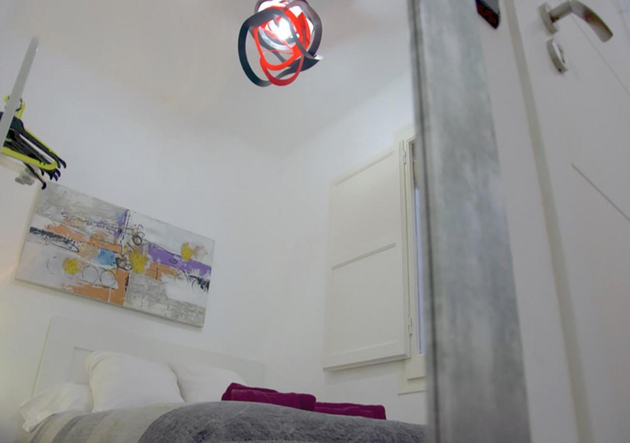 Apartment Carrer D'Olesa Barcelona Luaran gambar