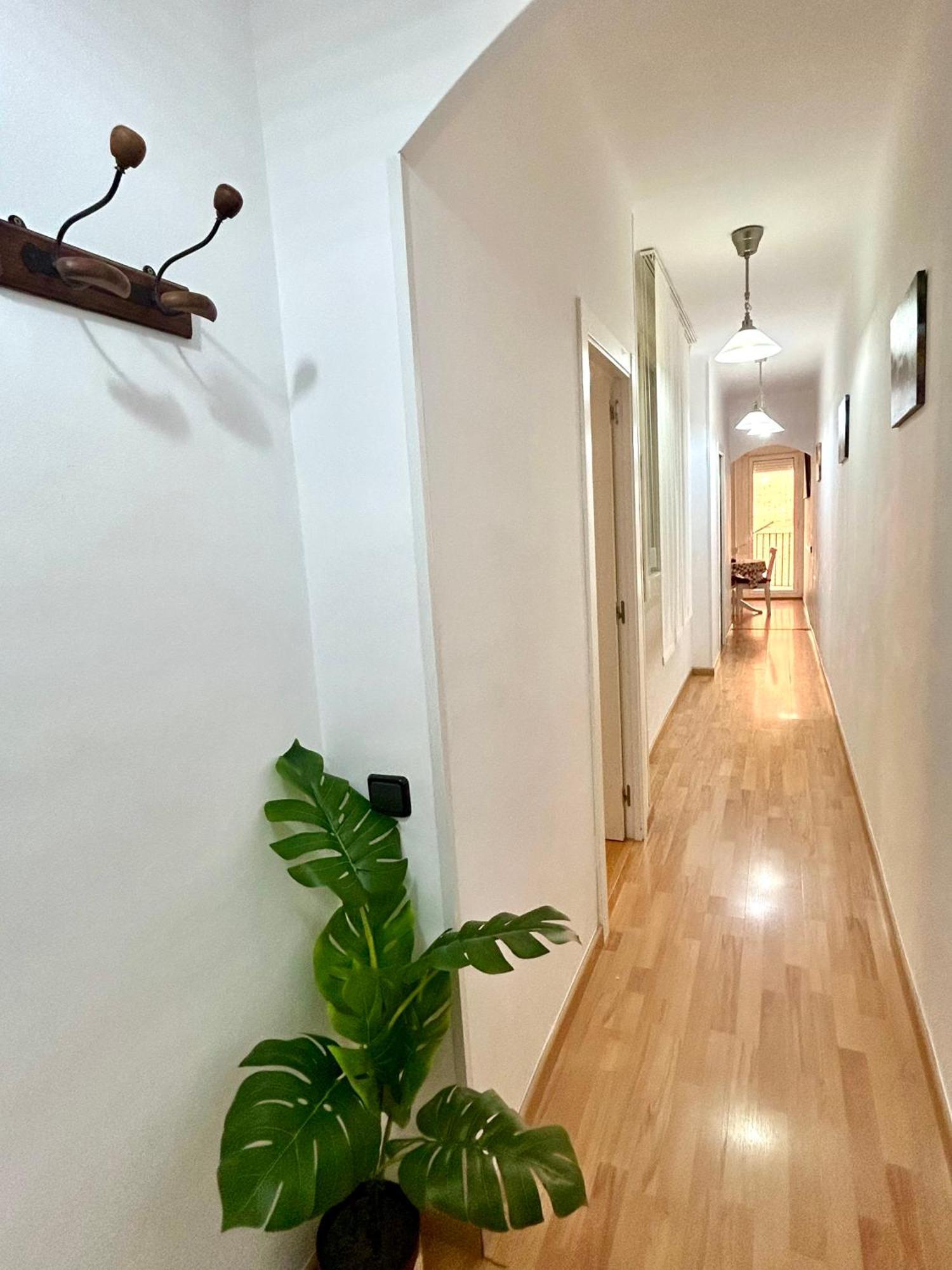 Apartment Carrer D'Olesa Barcelona Luaran gambar