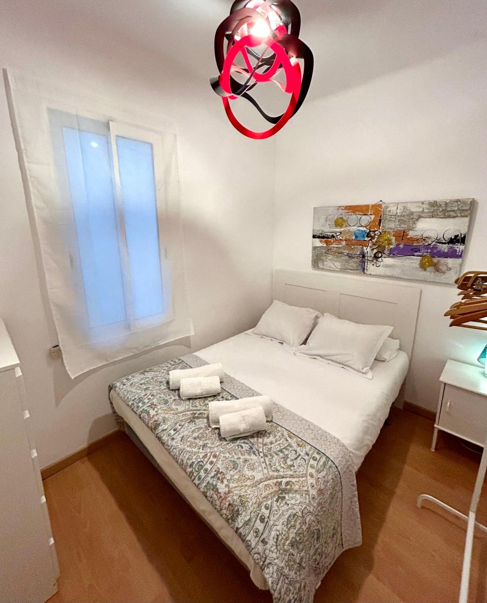 Apartment Carrer D'Olesa Barcelona Luaran gambar